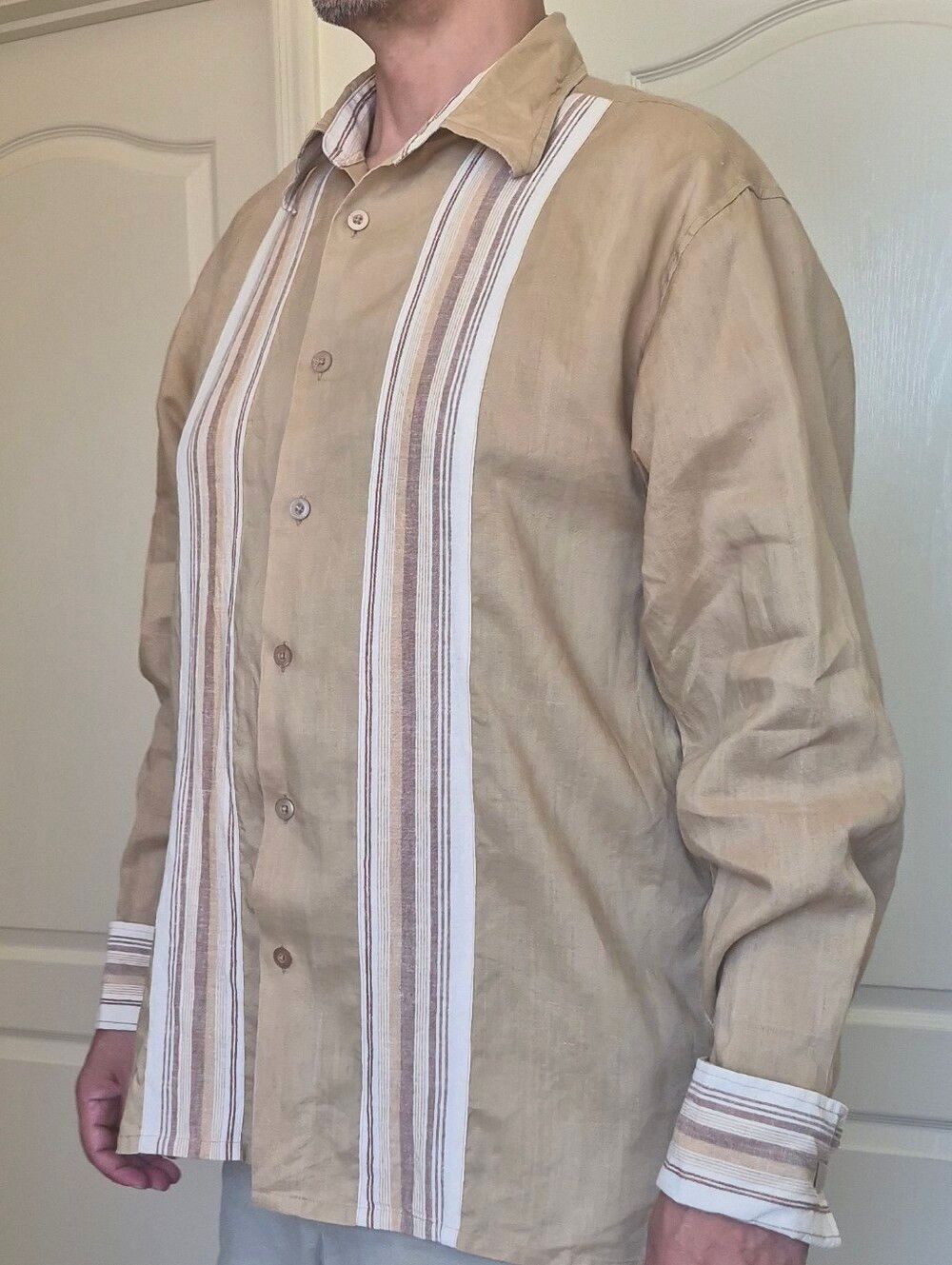 Maxini 100% Linen, Button Up w/ Square Gold ToneCufflinks Sz Large